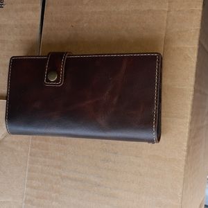 Leather phone case. Preowned.